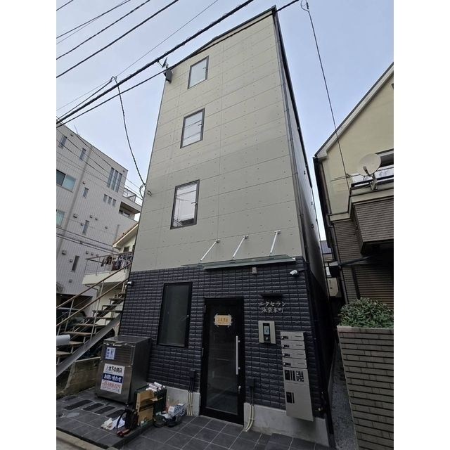 エクセラン池袋本町 外観