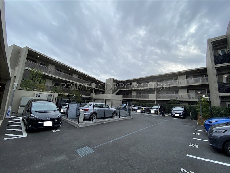 パーク・ホームズ杉並善福寺川緑地 駐車場