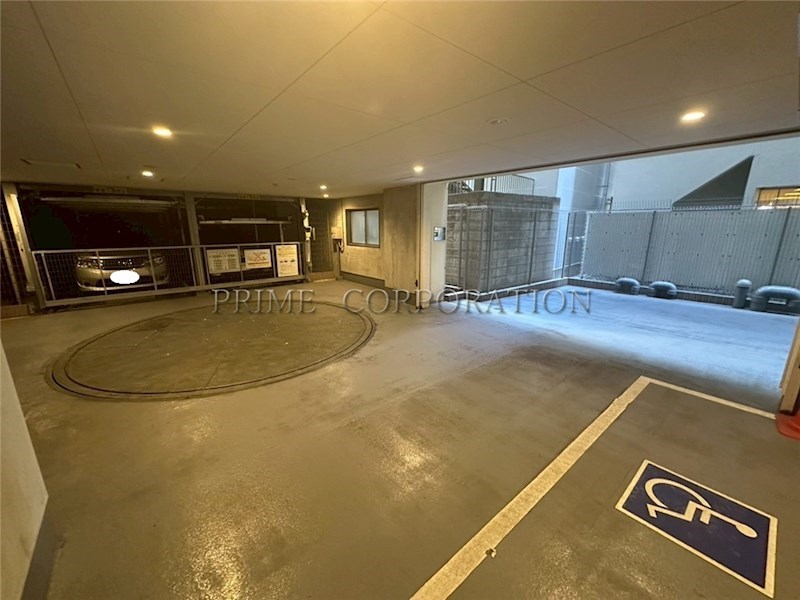 カスタリア人形町Ⅲ 駐車場