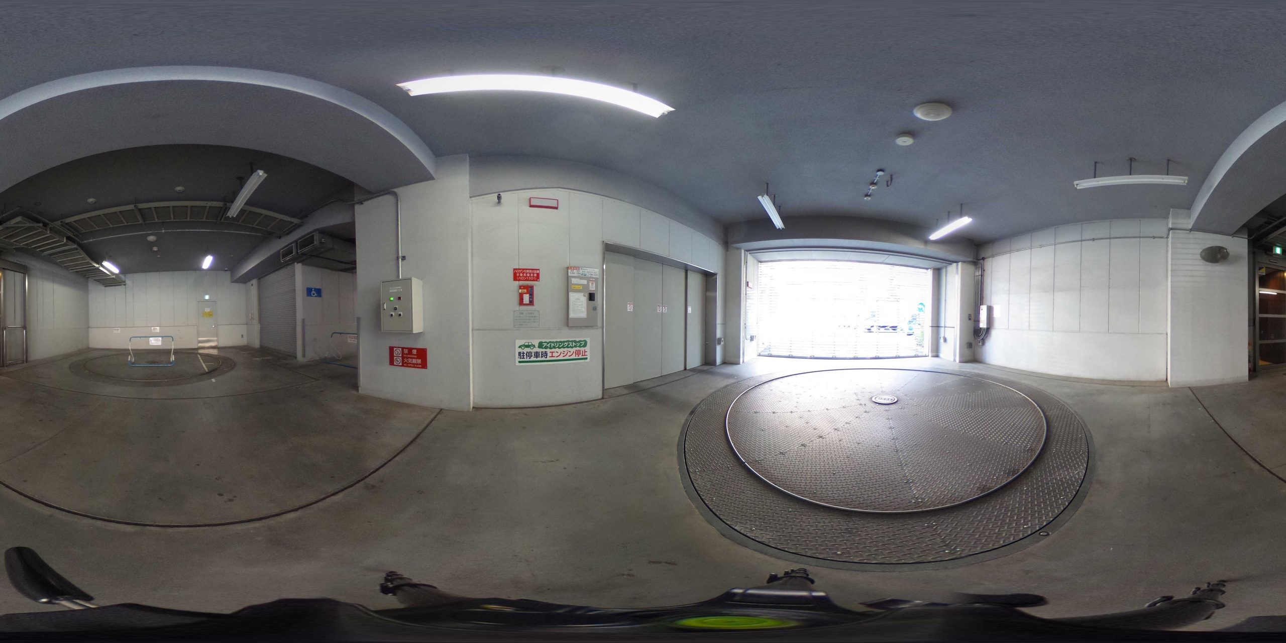 駐車場