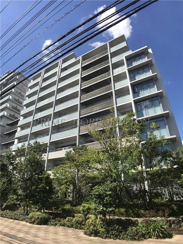 ドレッセ二子新地 外観