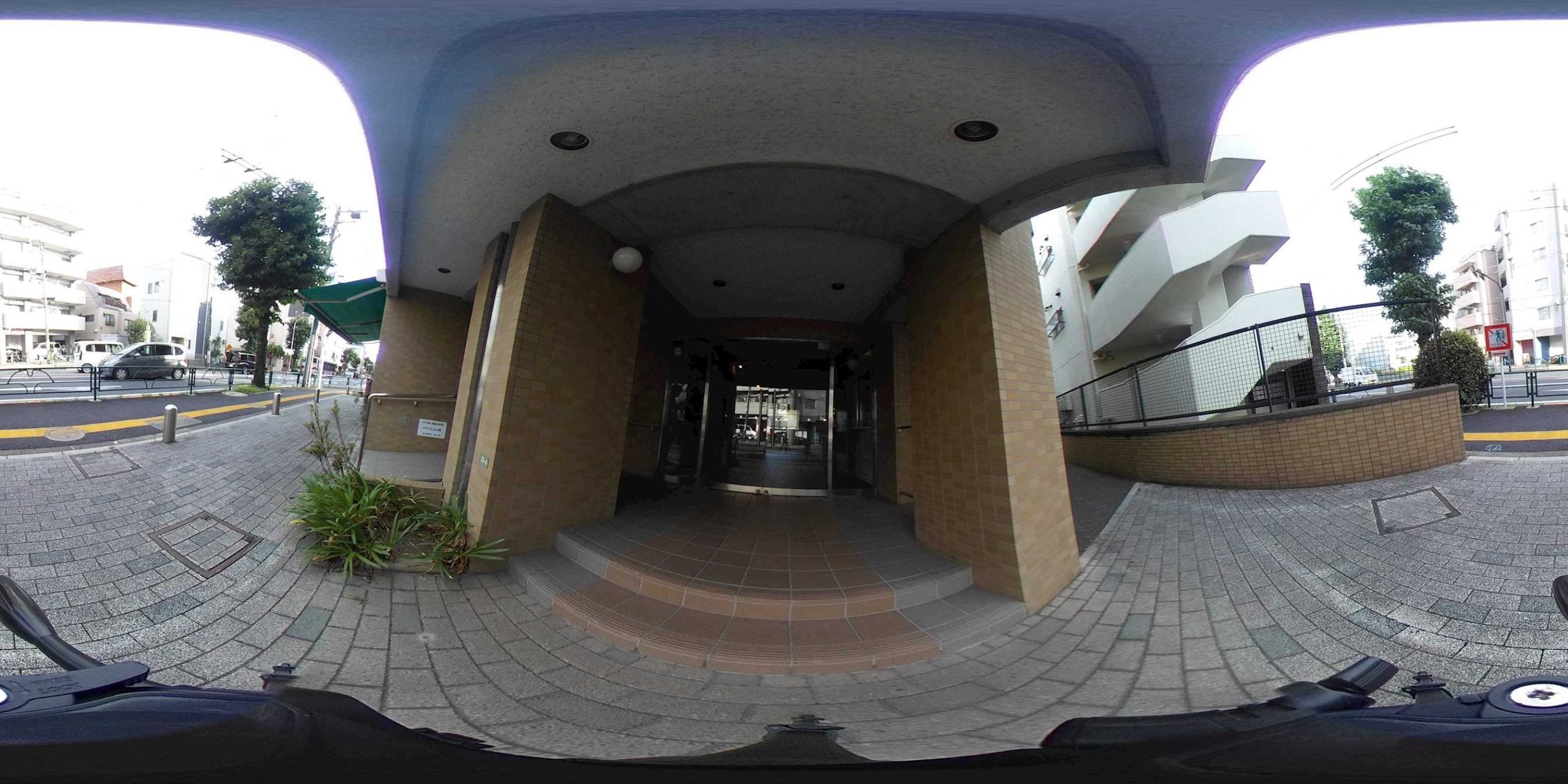 エントランス