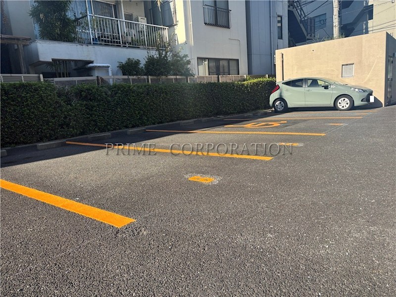 ナナアーク千石 駐車場