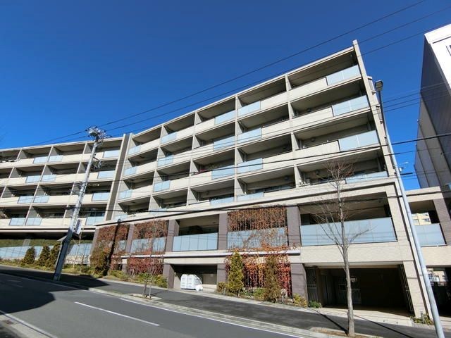 ドレッセたまプラーザテラス 外観