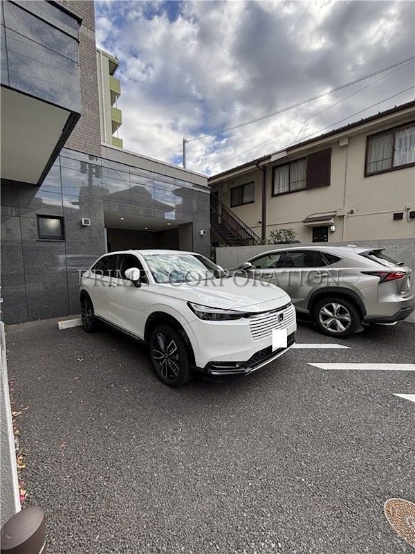 グリエヴェール 駐車場