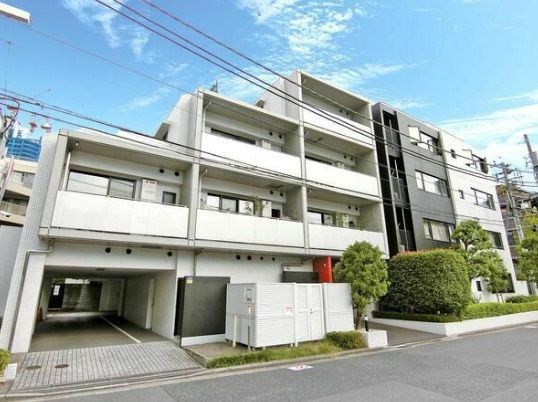 小田急コアロード六本木フロンテ 外観