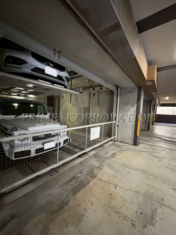 THEパームス木場公園エアリィタワー 駐車場