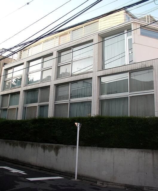 アピカ代々木上原 外観