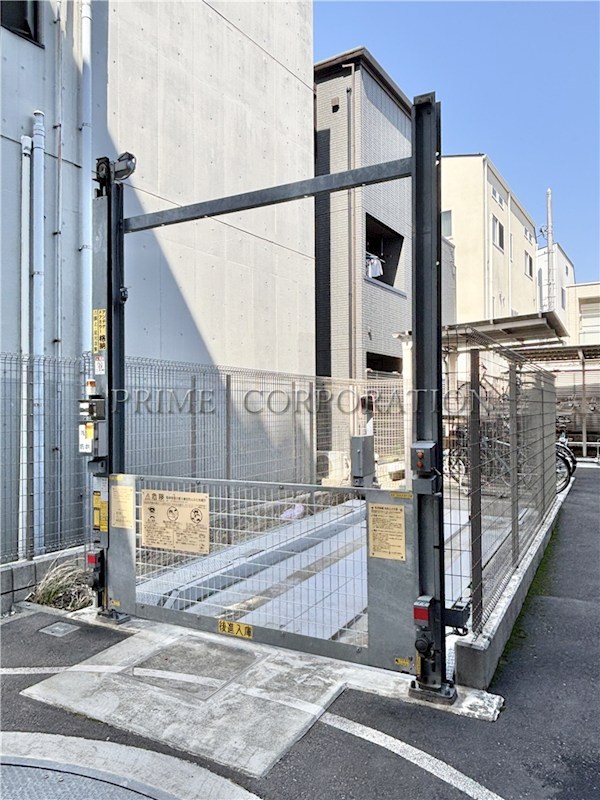 ステージグランデ用賀アジールコート 駐車場