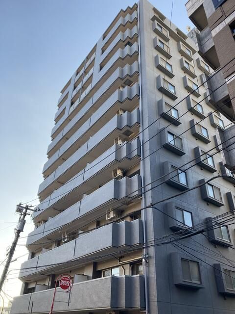 ロイヤルタワー春日 外観