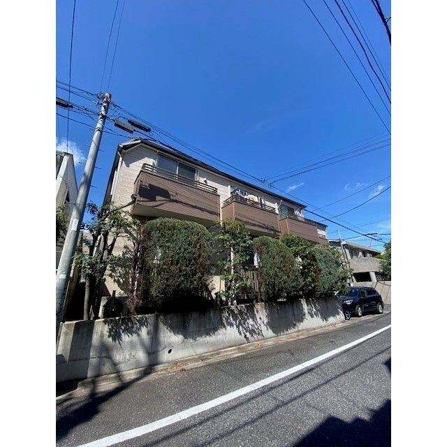 イザットパレス下馬 外観