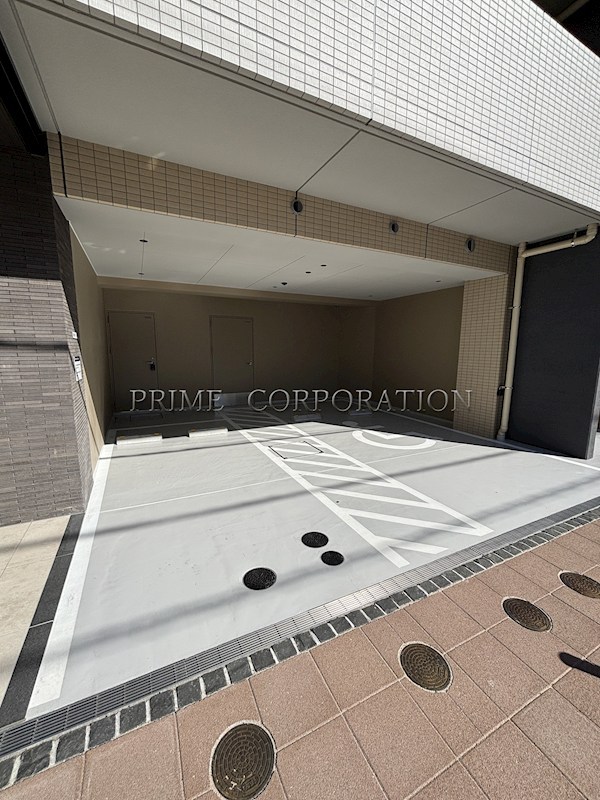 LIME RESIDENCE SHINAGAWA EAST 駐車場