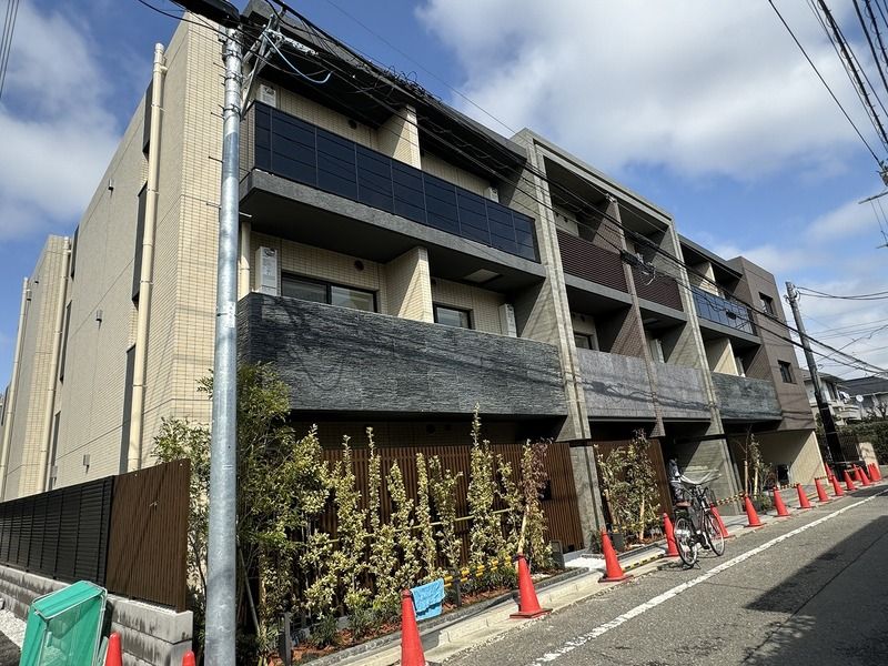 レガリス明大前 外観